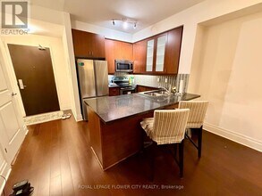 111 Upper Duke Crescent in Markham, ON - Building Photo - Building Photo