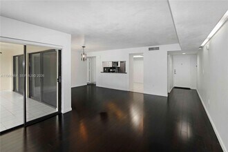 9020 SW 125th Ave in Miami, FL - Building Photo - Building Photo