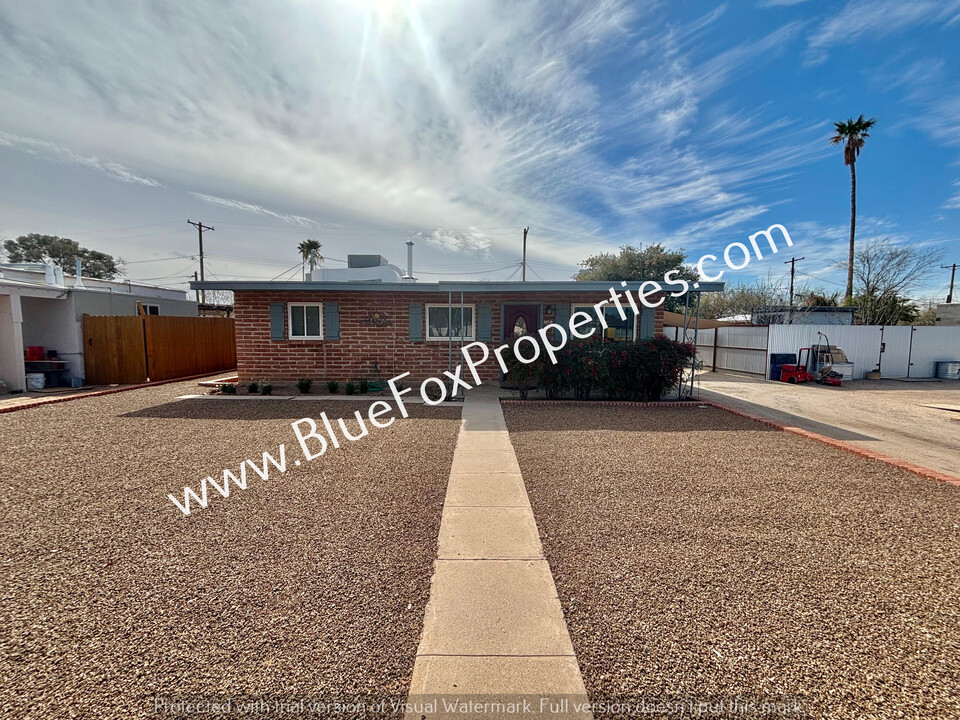 4050 E 17th St in Tucson, AZ - Building Photo