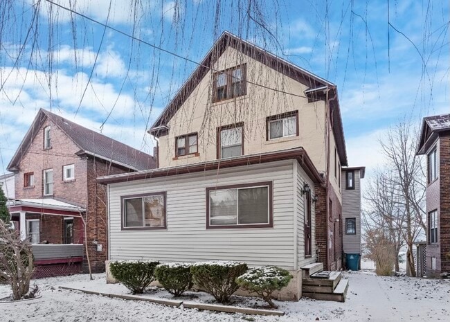 404 N Bentley Ave in Niles, OH - Building Photo - Building Photo