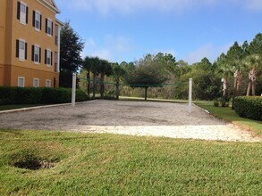3611 Conroy Rd-Unit -Unit 832 in Orlando, FL - Building Photo - Building Photo