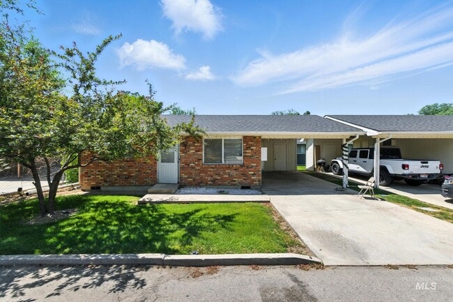 115 Hudson Ave in Nampa, ID - Building Photo - Building Photo