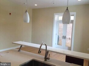 655-59 N 16th St in Philadelphia, PA - Building Photo - Building Photo