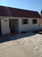 1511 Mountain Shadow Dr in Carlsbad, NM - Building Photo - Building Photo
