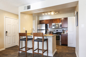 River Walk at Puerta de Corrales in Albuquerque, NM - Building Photo - Interior Photo