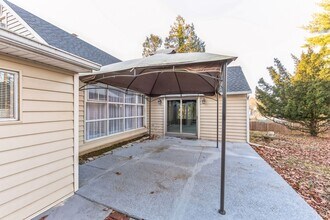 5 Devonwood Rd in Wayne, PA - Building Photo - Building Photo