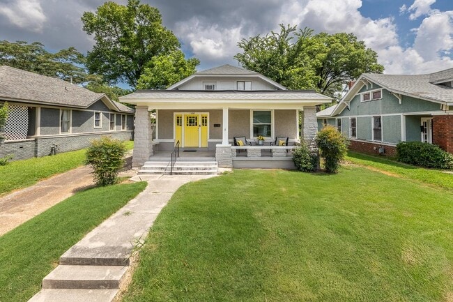 property at 1888 Manila Ave
