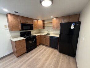 Sailor Place Apartments in Pittsburgh, PA - Building Photo - Building Photo