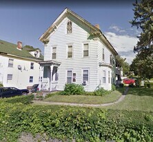 10 Baker Ave in Chester, MA - Building Photo