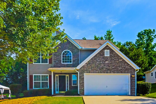 property at 40 Stone Ridge Way