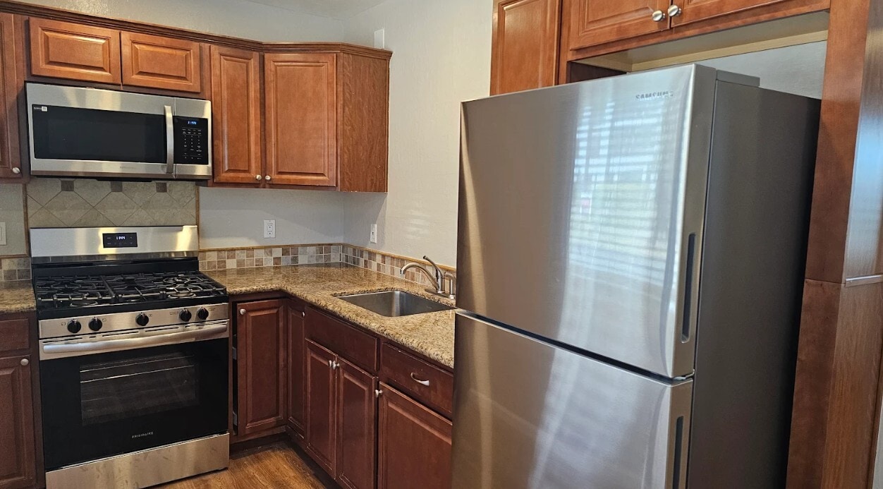 2318 San Juan Ave, Unit 2 in Walnut Creek, CA - Building Photo