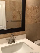 2268 SW 8th St-Unit -3-C in Miami, FL - Building Photo - Building Photo