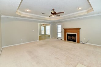 15065 Warren Dr in Gulfport, MS - Foto de edificio - Building Photo