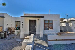 102 E Hatcher Rd in Phoenix, AZ - Building Photo