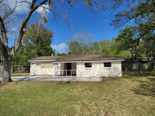 2537 Chris Ct in Jacksonville, FL - Building Photo - Building Photo