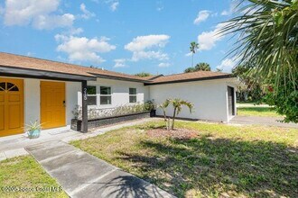 215 N Riverside Dr in Indialantic, FL - Building Photo - Building Photo