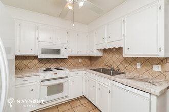 406 Trailwood Dr in Clinton, MS - Building Photo - Building Photo