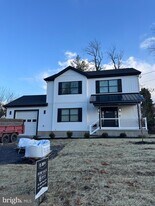 1140 Parkside Ave. in Ewing Township, NJ - Building Photo