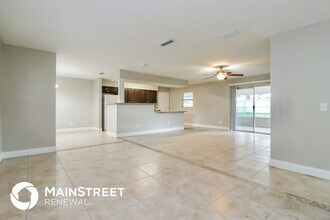 2681 Wilson Blvd in Lakeland, FL - Building Photo - Building Photo