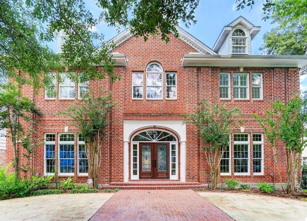 14822 Bramblewood Dr in Houston, TX - Foto de edificio