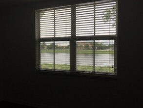 10901 NW 83rd St in Doral, FL - Building Photo - Building Photo