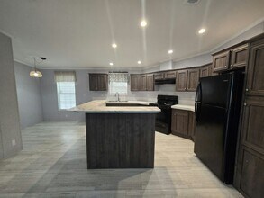 104 Coleman St in Lakeland, FL - Building Photo - Building Photo