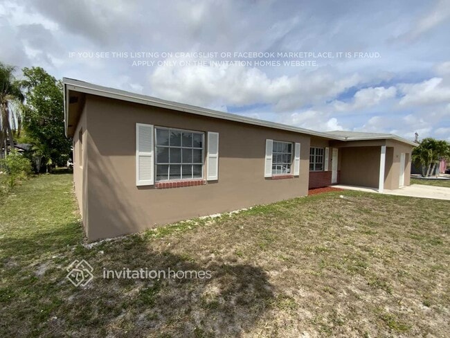 11143 Mustang St in Boca Raton, FL - Foto de edificio - Building Photo