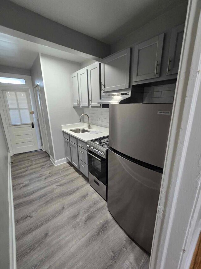 1128 16th St NE in Washington, DC - Building Photo - Building Photo