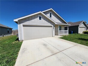 522 Blue Stem Rd in New Braunfels, TX - Building Photo - Building Photo