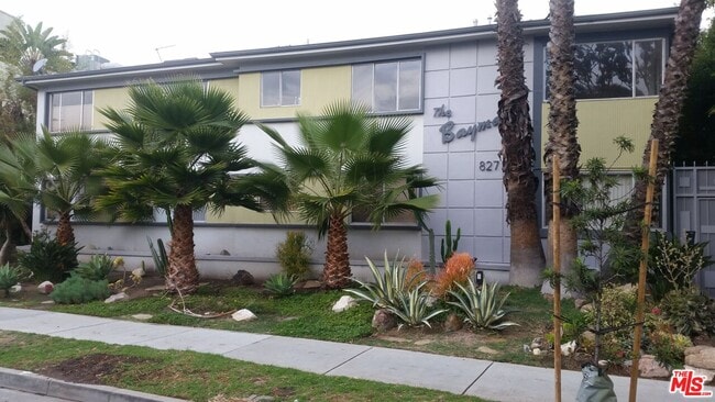 827 Bay St in Santa Monica, CA - Foto de edificio - Building Photo