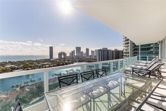20155 NE 38th Ct, Unit # 2201 in Aventura, FL - Building Photo - Building Photo