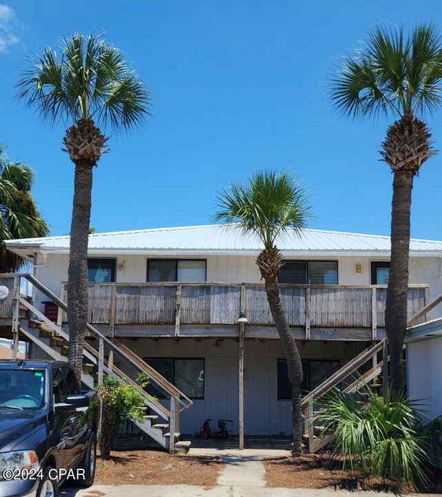 6214 Pinetree Ave in Panama City Beach, FL - Building Photo