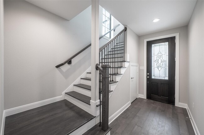 property at 3327 Beverly Frst Dr