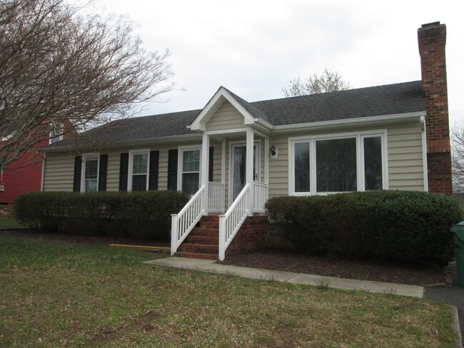 6393 Sledds Lake Rd in Mechanicsville, VA - Building Photo - Building Photo
