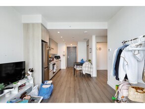 10750-1135A 135a St in Surrey, BC - Building Photo - Building Photo