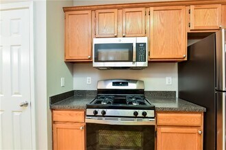 4318 Welbron Dr in Decatur, GA - Building Photo - Building Photo