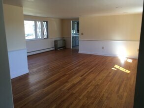 469 River Rd in Windham, ME - Building Photo - Building Photo