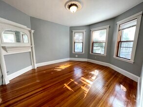 18 Romsey St in Boston, MA - Building Photo - Building Photo