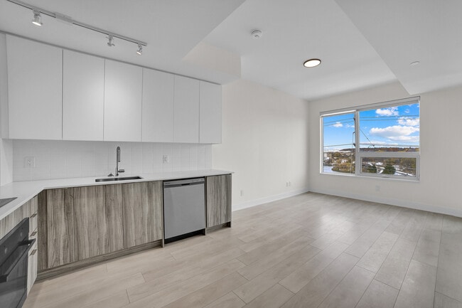 property at 2489 Taunton Rd