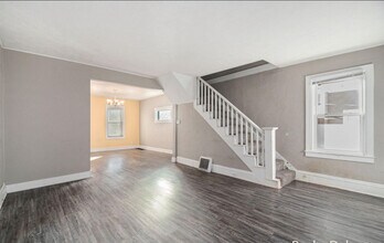 778 Eleanor St NE in Grand Rapids, MI - Building Photo - Building Photo