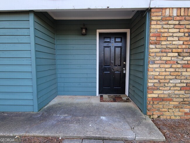 422 GA Hwy 211-Unit -H in Winder, GA - Building Photo - Building Photo