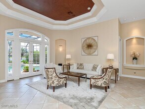 938 Spanish Moss Trail in Naples, FL - Building Photo - Building Photo