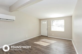 4653 Haldis Ave in Jacksonville, FL - Foto de edificio - Building Photo