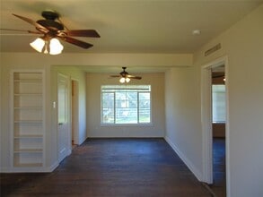 101 Darden Hill Rd in Driftwood, TX - Building Photo - Building Photo