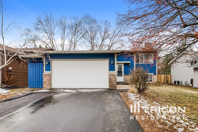 property at 6933 26th St Ct N