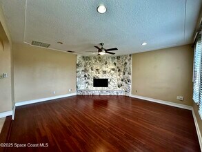 1084 Herne Ave NE in Palm Bay, FL - Building Photo - Building Photo