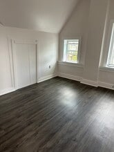 316 N Grove St, Unit 2 in Lock Haven, PA - Building Photo - Building Photo