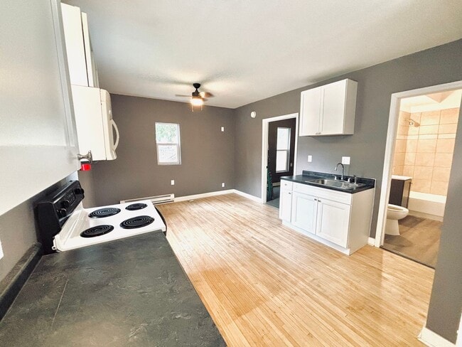 property at 3001 N 6th St