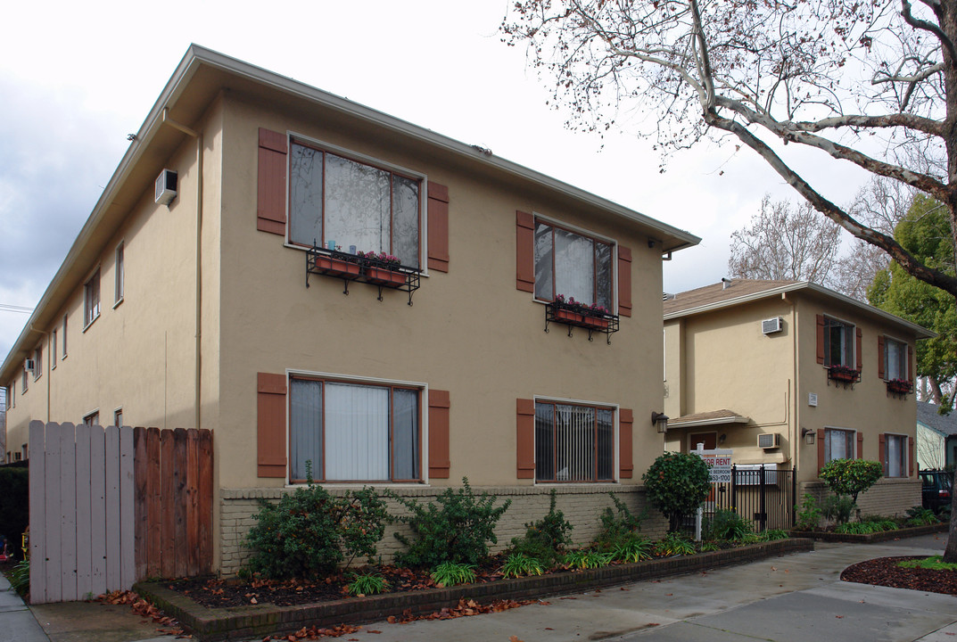 2308 X St in Sacramento, CA - Building Photo