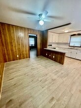 201 E Webb St in Dallas, NC - Building Photo - Building Photo